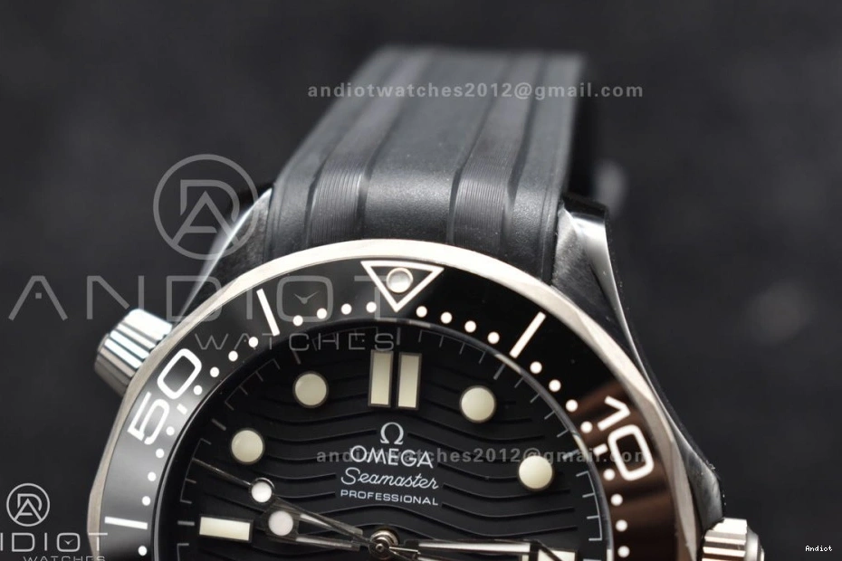 Black VSF Rubber on Diver Dial Black Edition Strap Seamaster 300M A8806 Best PVD 0102